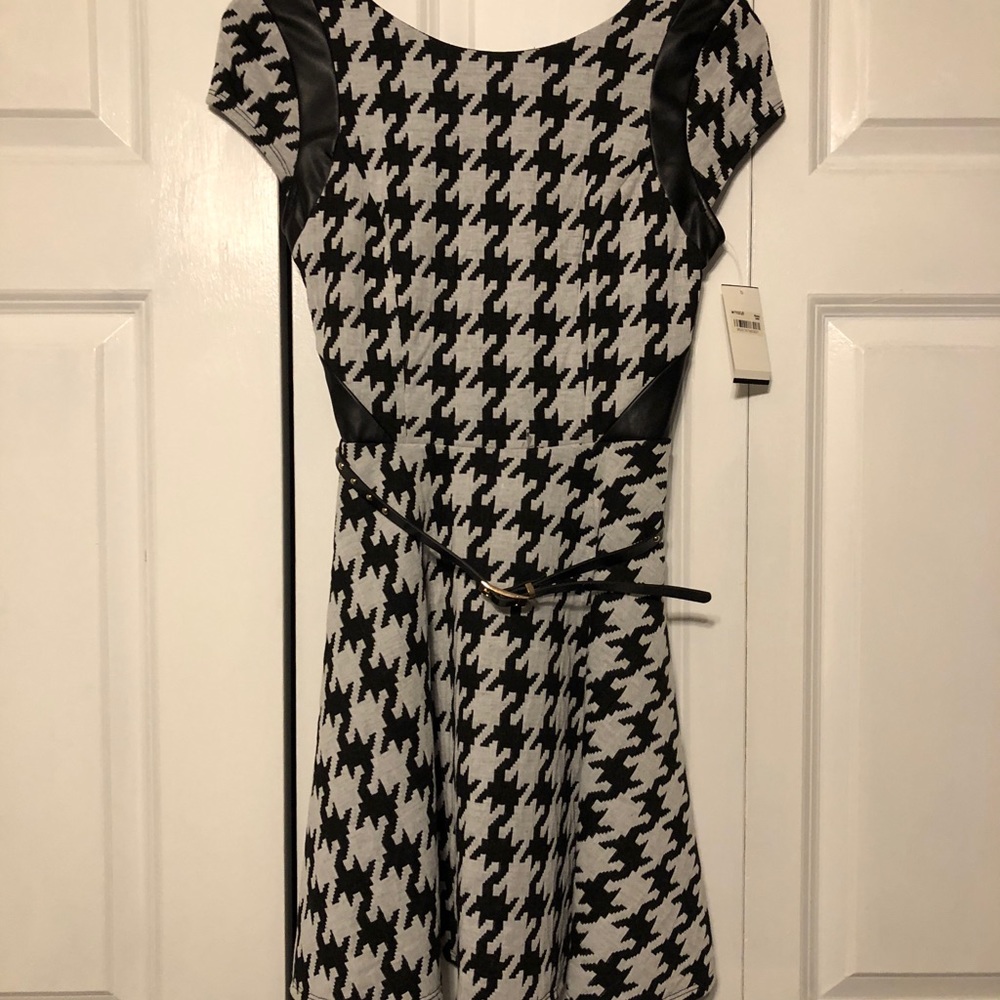 Short Sleeved Dress